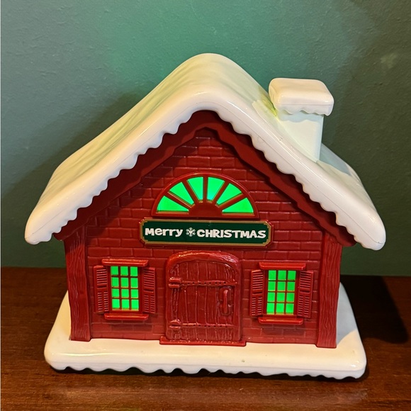 Disney Color Changing Light Up Train Station Christmas - Donald Duck at Window - Picture 11 of 11